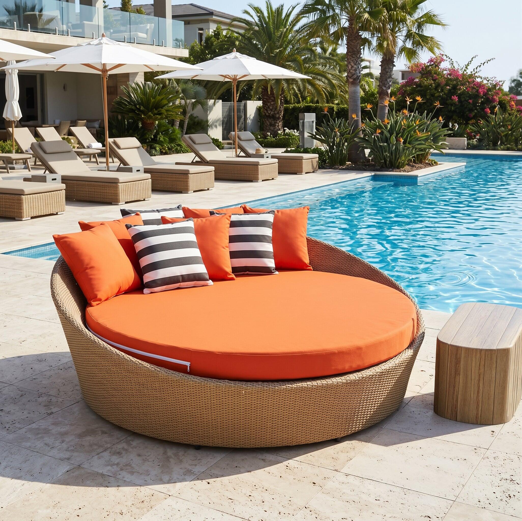Globaltex Water-Resistant Day Bed - Image 2